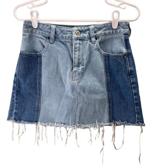 PacSun Denim Mini Skirt Patchwork size 25 Fringe Frayed Jean Boho Hippie - Picture 1 of 6